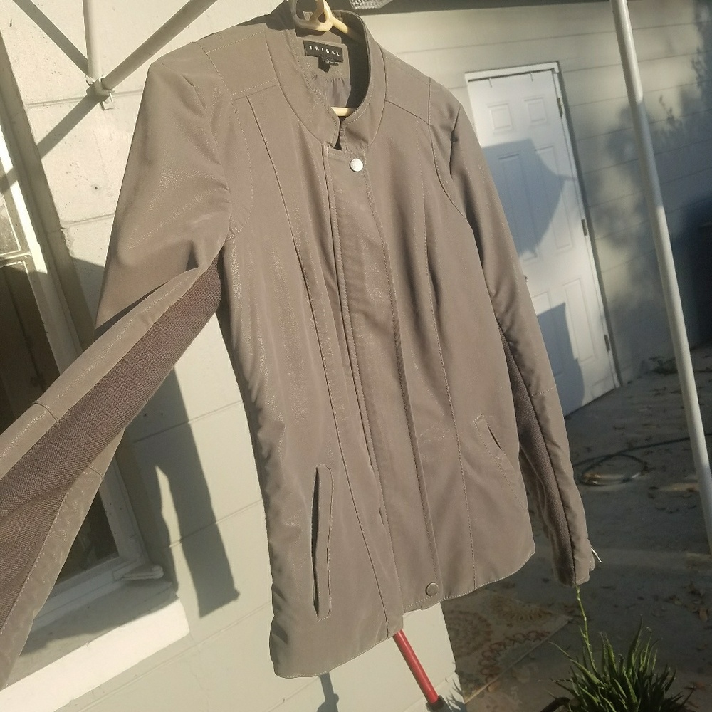 Green Suade Boutique Jacket - Picture 7 of 7